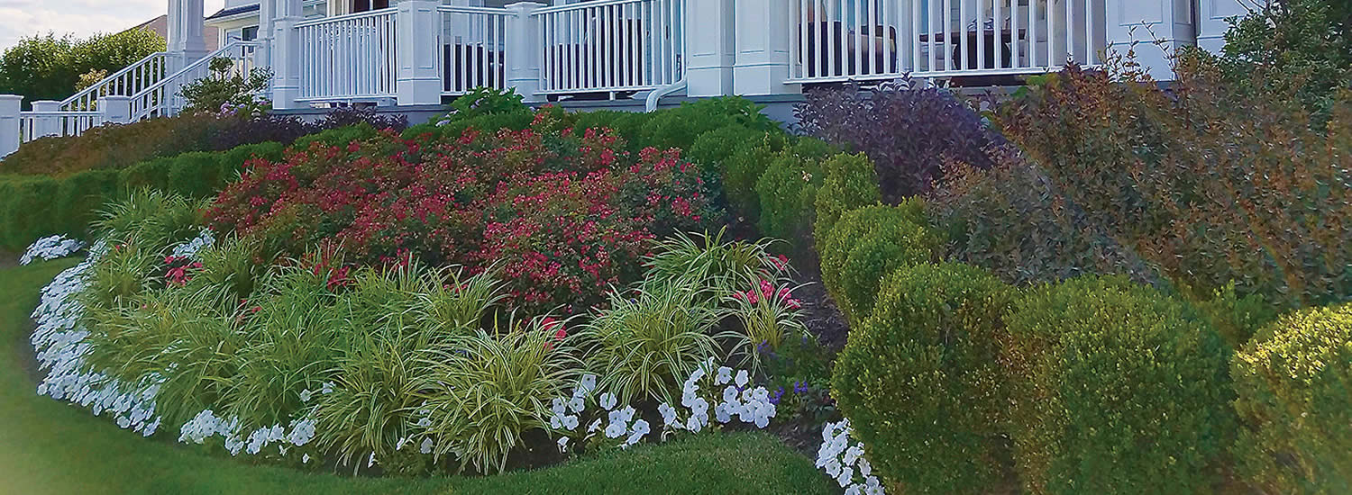 Longford Outdoor Fireplaces and Hardscaping